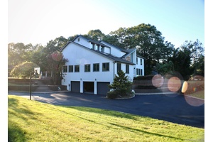 Welcome to this exquisite 4 bedroom, 3.