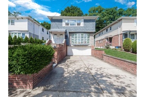 Exceptional opportunity in Douglaston !