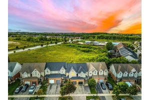 Well Maintained, 3 Bedroom Townhome Nestled On Large 20 x 115 Ft Lot With No Neighbours Behind In Innisfil's Sought After Family Friendly Community Of Alcona !