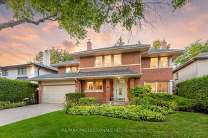 Your Edenbridge Humber Valley forever home awaits at 28 Colwood Road a solid brick two storey set on a premier 60 x 129 lot in the prestigious Edgehill Park enclave.