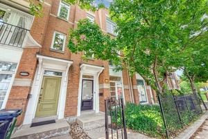 Welcome to this bright amp ; newly renovated 3 storey freehold townhouse offering 2 spacious bedrooms large basement den easily converted to 3rd bedroom, 2 bathrooms, and over 1, 400 ...