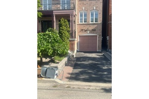 Located In Prestigious Thornhill Woods, 2 Story Semi Detached house, Eat In Kitchen Upgraded W Granite Counters amp ; Backsplash, Hardwood Floors Pot Lights On kitchen amp ; dining, No ...