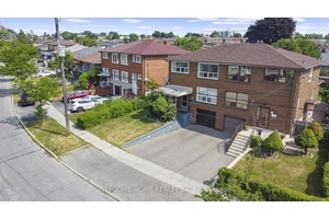 RARE 3000 Sqft ! Five Total Bedrooms !