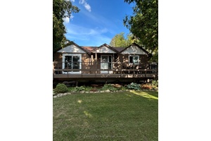 Welcome to 234 Lake Dalrymple Road on highly sought after Lower Lake Dalrymple.