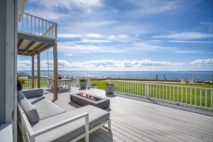 Spectacular Peconic Bay Views