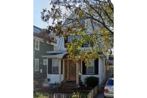 Beautiful 4 bedroom 3 baths ready to go.