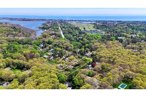 Located in the Hamptons' coveted Quogue Village !