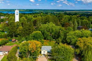 Stunning Bungalow in Iconic Port Perry !