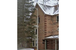 3 bedroom condo in central south end Barrie.