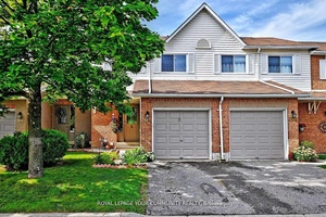 This light filled and spacious 3 bedroom 3 washroom townhouse is located in a peaceful Summerhill Estates neighborhood with access to all amenities.