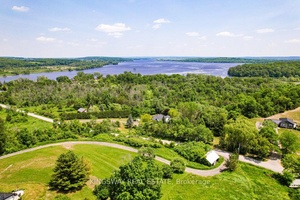 Brand new Bungalow with MILLION dollar view of the Trent and surrounding countryside.