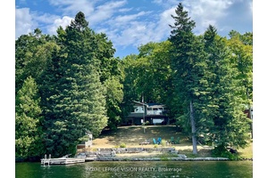 Welcome to your dream waterfront escape on stunning Balsam Lake in the heart of the Kawartha Lakes, under 2 hours from Toronto !