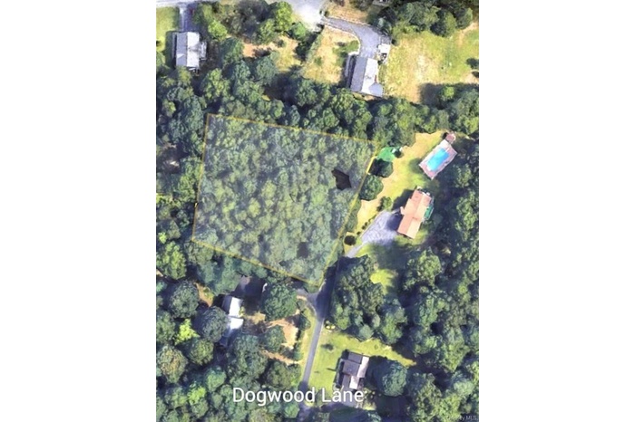 Aerial overview of property's location