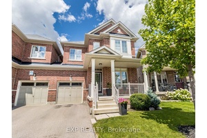 Experience the epitome of executive living in this impeccably maintained Link home by Beaverhall, located in a sought after neighborhood with convenient access to highways 401 and 407, the GO ...