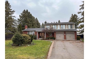 This Spacious 3 Bedroom Home In The Heart Of King City Sits On A Large Landscaped Property And Features A Custom Kitchen With Granite Countertops, Breakfast Bar, Stainless Steel Appliances, ...
