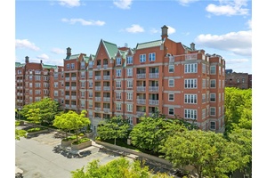 Experience Luxury Living at Oceana Condominiums and Club !
