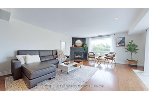 Waterfront Living That Feels Like the Ultimate Weekend Getaway !