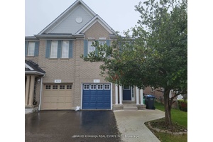 Beautiful Semi Detached Located In The High Demand Neighborhood Of Churchill Meadows A Very Bright And Functional Open Concept Layout 4 Bedrooms Spacious Living Room And Dining Room Hardwood Floors ...