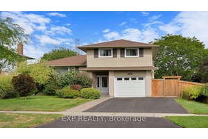 Welcome to this absolutely stunning 3 bedroom, side split home, perfectly situated on a beautiful corner lot in one of Oshawa's most sought after neighbourhoods !