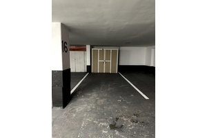 From the moment you step into Unit 607's welcoming foyer, this wonderful two bedroom, one full bath corner unit condo in one of west Kingston's favourite condo buildings, King's Gate, ...