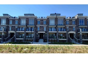 For Lease 1 Bedroom Condo Townhouse in Prime Markham Location !