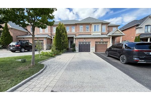 Cozy 3 Bdrm Fully Renovated Townhouse Offers A Unique Combination of Natural Beauty and Modern Comfort.
