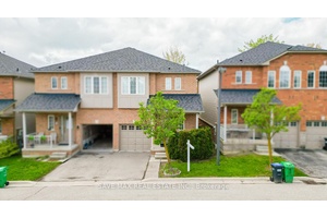 Beautiful 3 Bedroom Semi Detached Home in the Desirable Streetsville Community and Top Ranked Vista Heights School District !