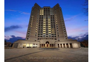Bright And Sun Filled Unit in a much Sought After Boutique Building, Located In The Heart Of Mississauga.
