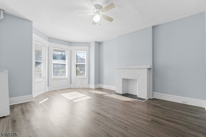 1st Floor Living Room