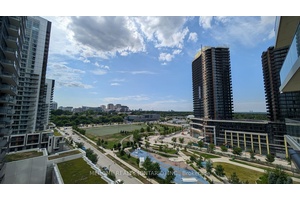 Bright amp ; Spacious 1 Den Condo at Seasons Concord Park Place, Enjoy breathtaking west facing views from this open concept 1 bedroom den unit, complete with a large balcony, ...