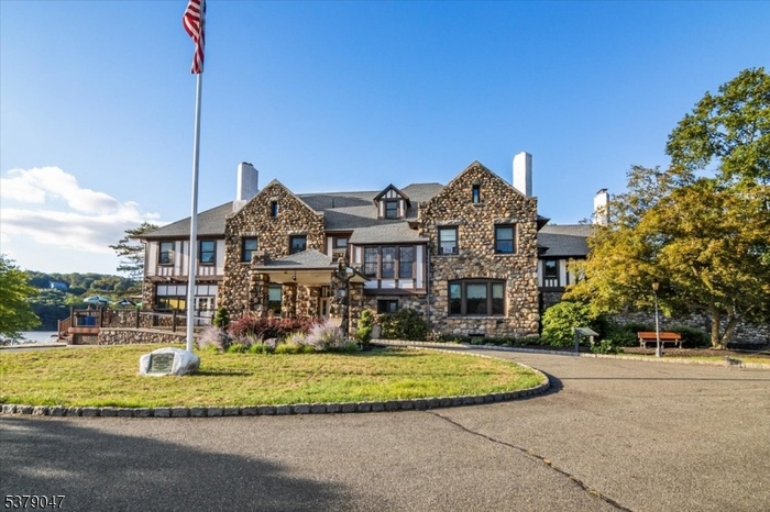 Gorgeous Clubhouse