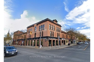 Great Location in Picturesque Cobourg !