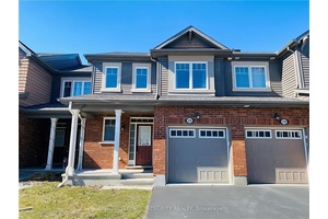Available immediately ! FURNISHED 3 bedroom and 2.