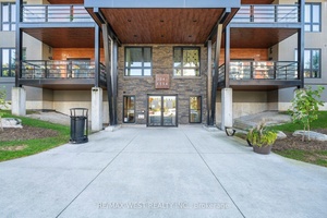 Welcome to the highly sought after Gallery Condos in South Barrie.