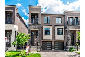 Treasure Hill Evoke Luxury 2 years New freehold Townhome.