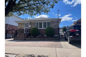 Welcome to Ozone Park this luxury residential area, within walking distance to multiple Subway lanes, Resorts World New York City, and Home Depot, offering convenient transportation.