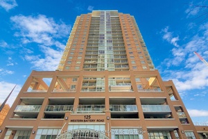 Luxury Condo At King West, 1 1 Den Can Be Used As 2nd Bedroom, With 2 Bathrooms, Unobstructed View, Well Maintained, Freshly painted in Feb, 2025, laminated floor throughout, Newer ...