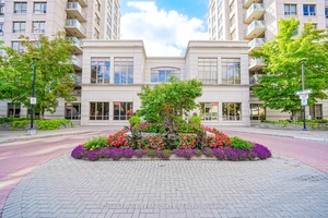 Welcome to Parkview Towers, sunny unobstructed south views overlooking Ada Mackenzie Park.