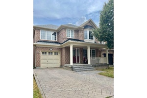 A Great Location Of An 3 1Bedrm Home On A Quiet Street.