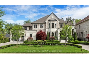 Stunning Custom Estate On Prestigious Denham Drive In South Richvale !
