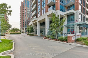 Beautiful Southside Condos, South Facing 1Bedroom Den and 2 full Bathroom Spacious, Functional And Open Concept Unit.