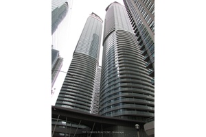 Welcome to sophisticated urban living at ICE 1 Condos this elegant 1 bedroom, 1 bathroom spans approximately 503 square feet, perched high on the 19th floor.