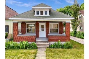 This property is a gem for you to discover, only about 10 mins away from western university, 5 minutes away from western fair district the market.