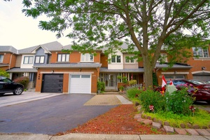 Stunning open concept freehold townhome built by Fernbrook with bright, modern finishes amp ; a completely carpet free interior.