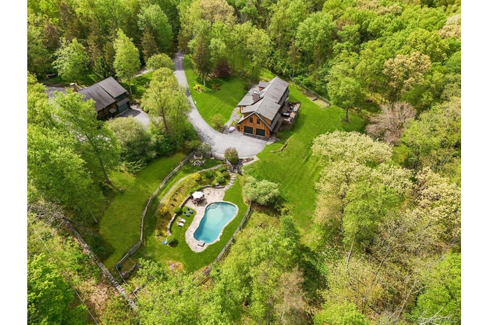 Bird's eye view of this incredible estate