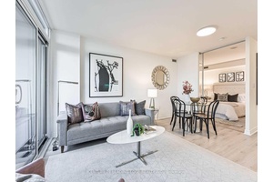 A beautiful 2 bedroom den, 2 bathroom unit in a prime location of downtown Toronto.