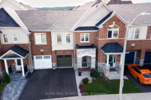 Welcome to 3114 Michelangelo Road, a beautifully upgraded freehold townhome nestled in the heart of Alton Village West one of Burlingtons most family friendly and convenient communities.