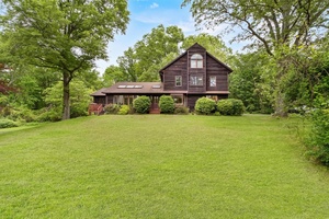 Welcome to 7 Elliotts Ln, where space, comfort, and flexibility all come together right in the heart of New Paltz.
