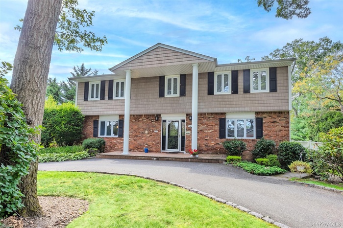 Amazing Curb Appeal!