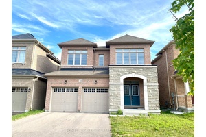 Luxury Ravine View, New And Clean Home, Lots Of Upgrade.